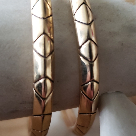 HOUSE of Harlow 1960 earrings - Picture 5 of 5